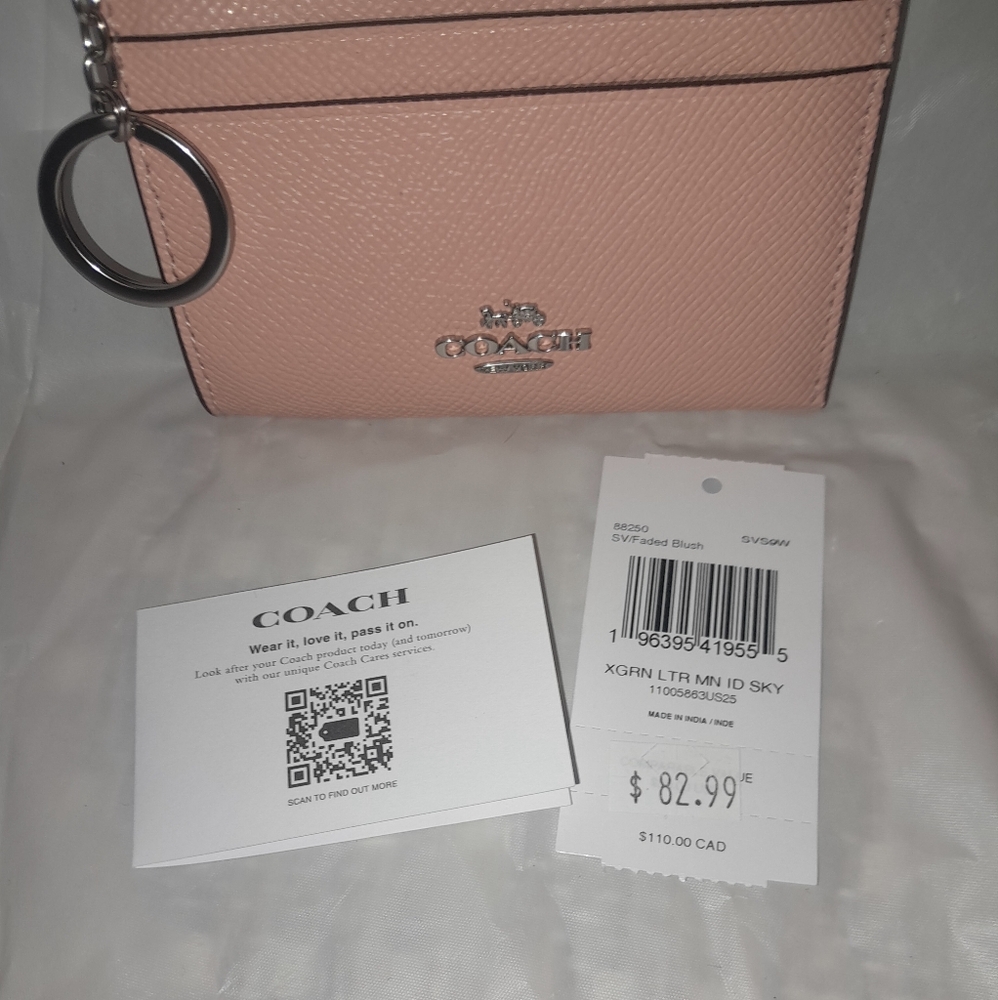 New Coach Leather Shinny ID Case/Keyring With Zipper Pouch In Faded Blush - Picture 7 of 8